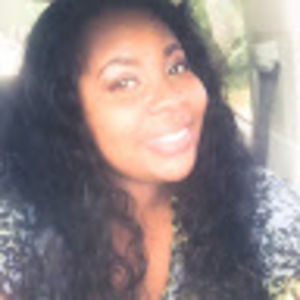 Meet your Posher, Desiree